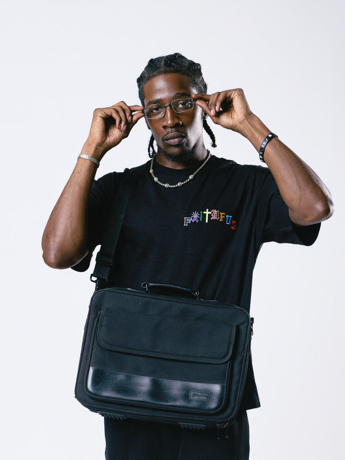 FAITHFUL GRAPHIC TEE